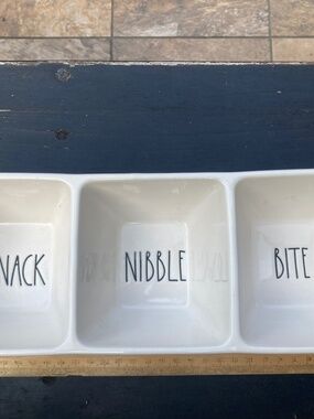 Rae Dunn SNACK NIBBLE BITE snack tray